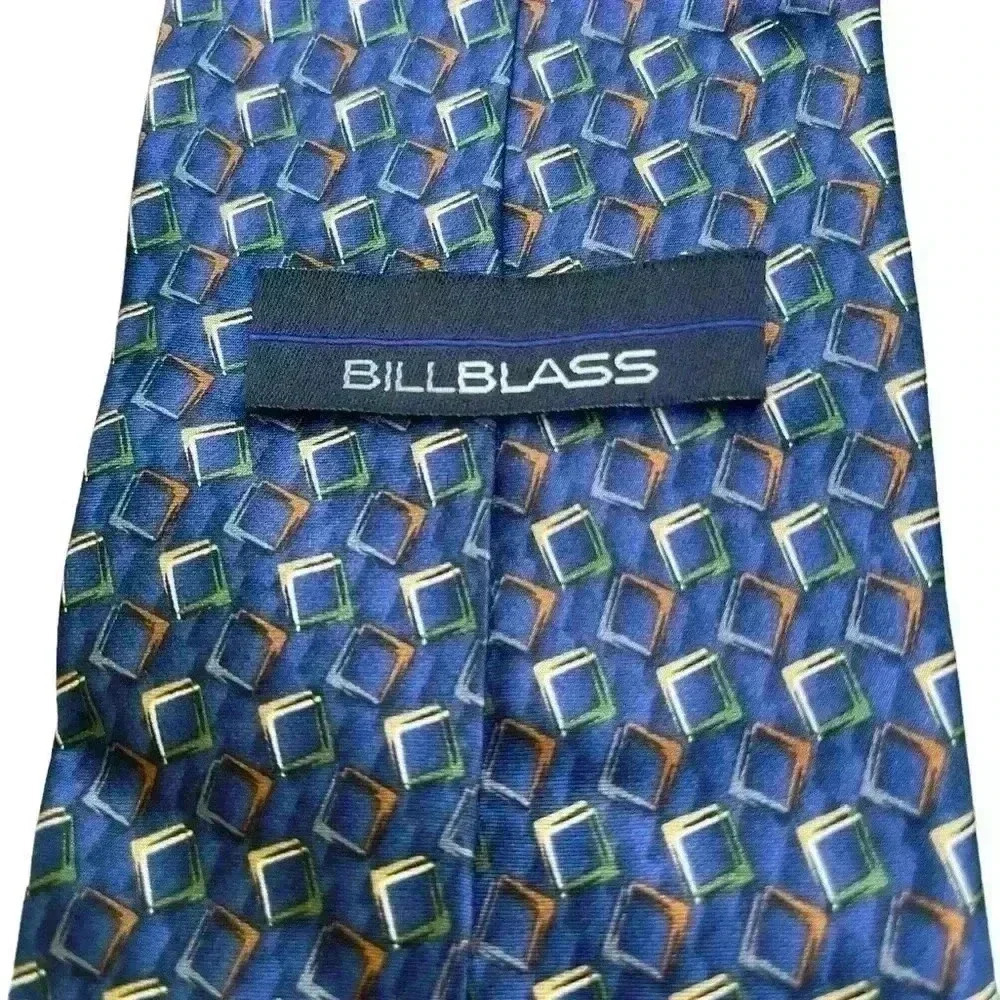 Bill Blass Men’s Neck Tie Silk Blue with boxes 100% silk - Picture 5 of 6